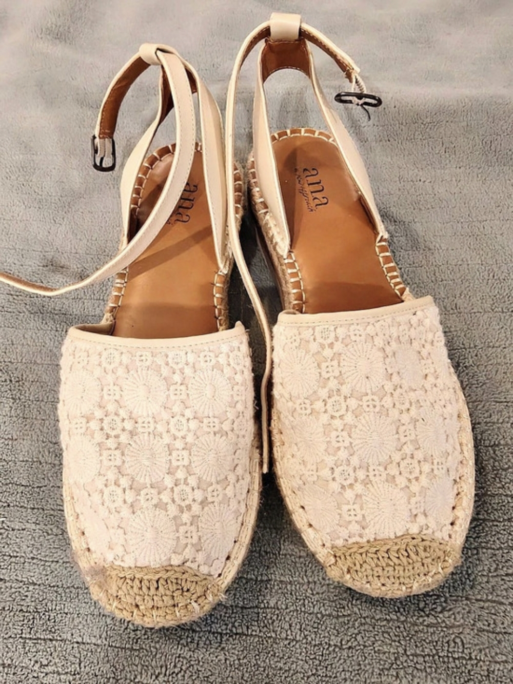 a.n.a Women's Cream Floral Espadrille Sandals